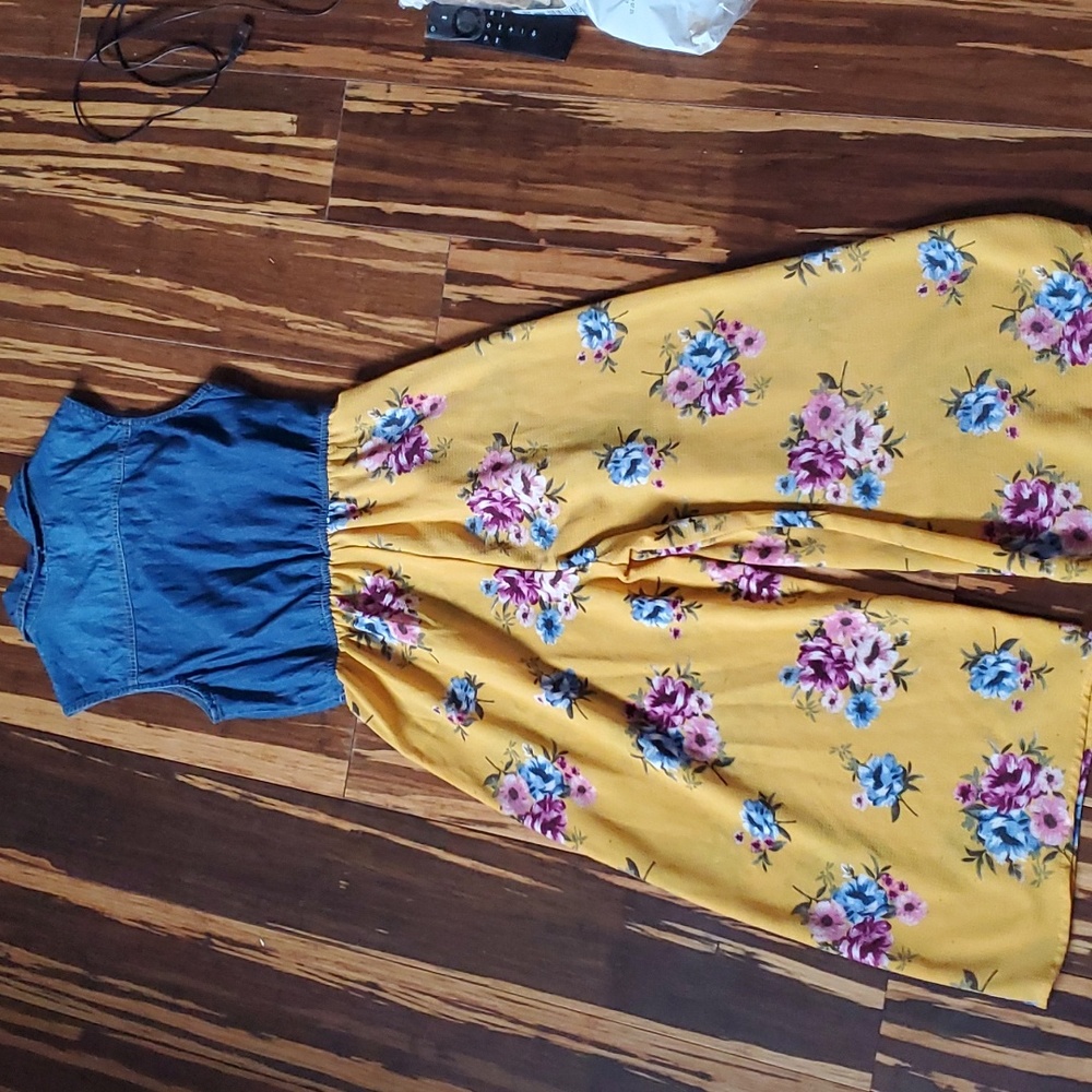 Pantsuit - Picture 2 of 2
